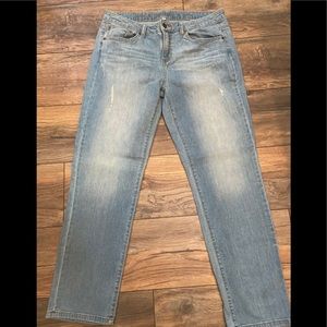 NWOT j lo boyfriend jeans